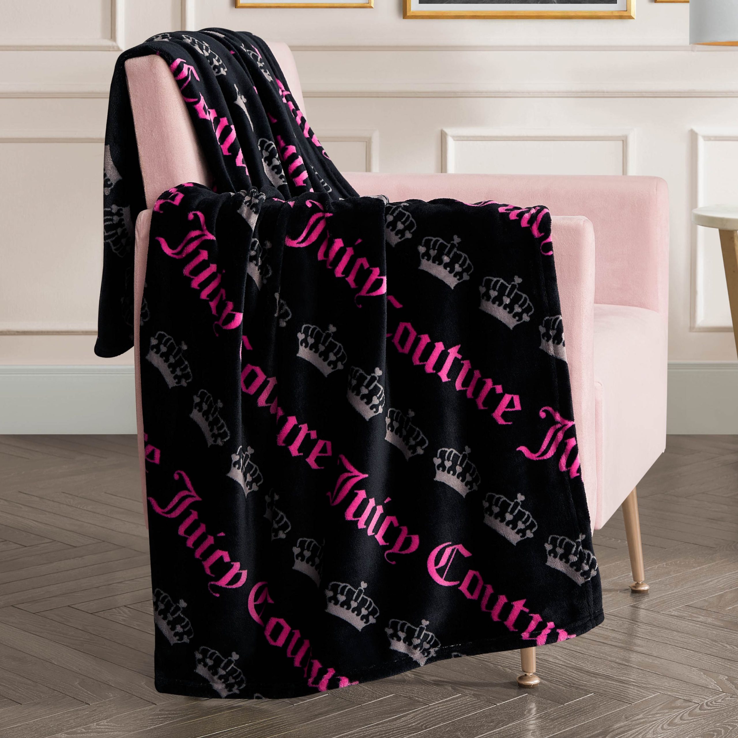 Plush Throw Blanket - Image 3