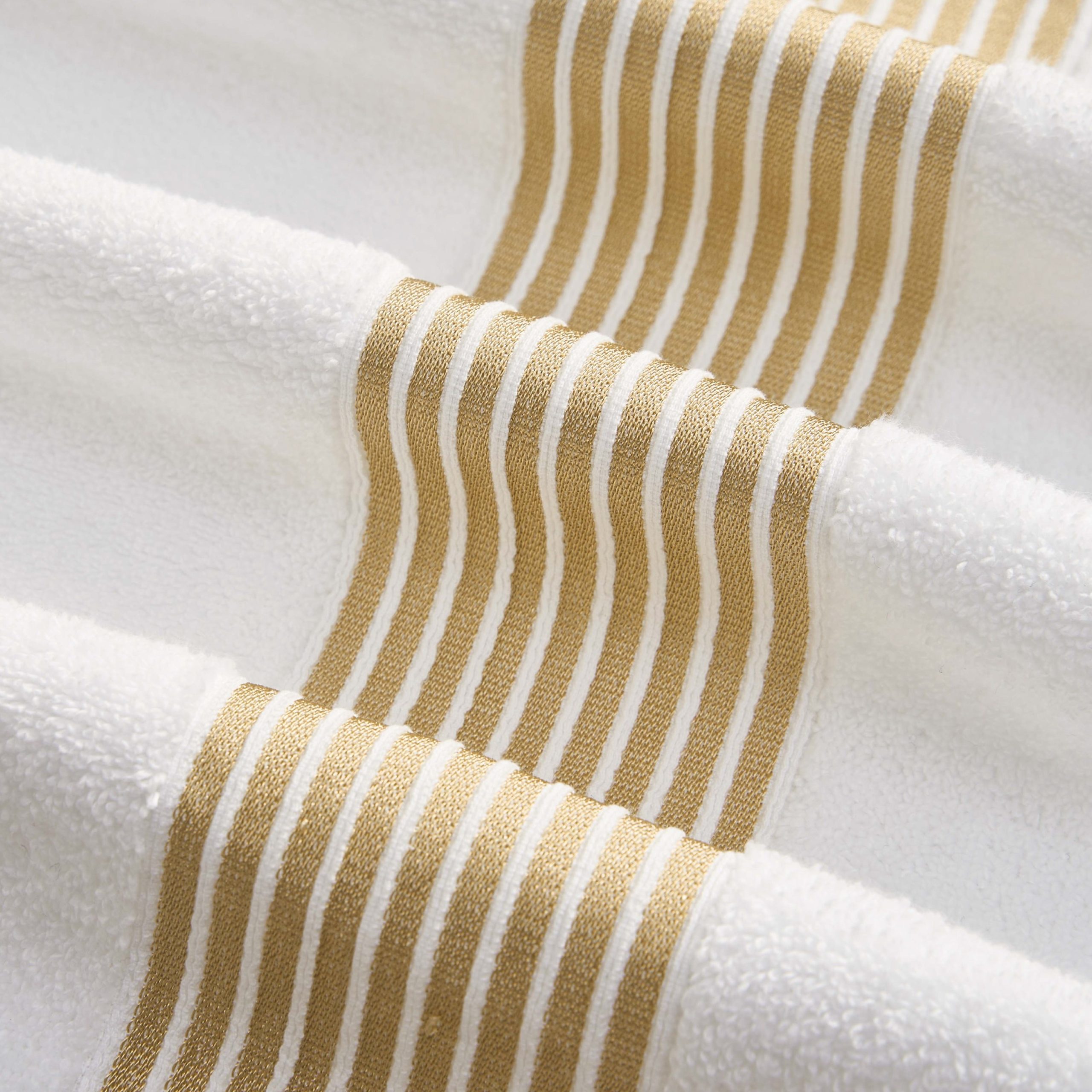 Melissa Bath Towel Set - Image 4