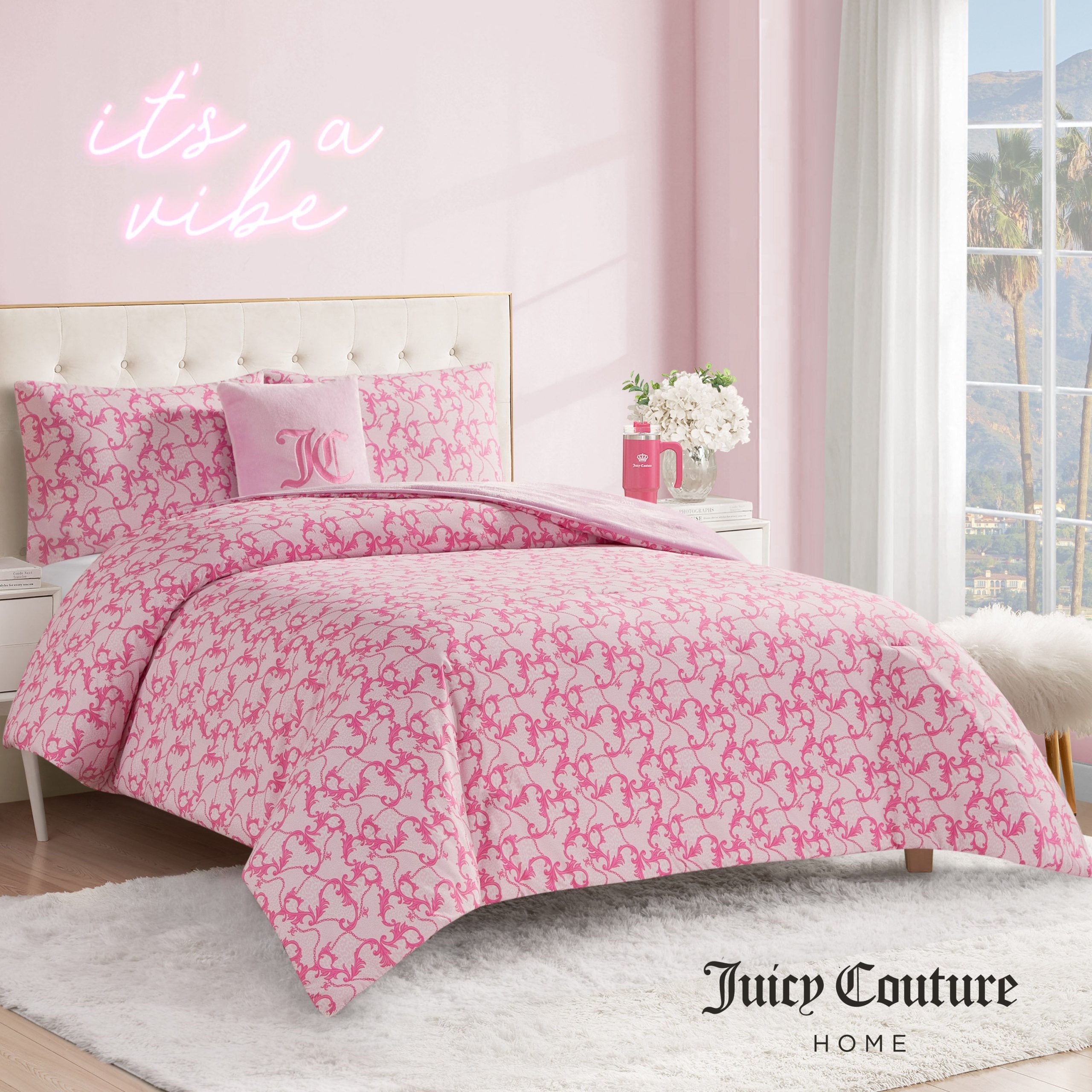 Solid Plush Reversible Cheetah Bows Comforter Set - Image 3