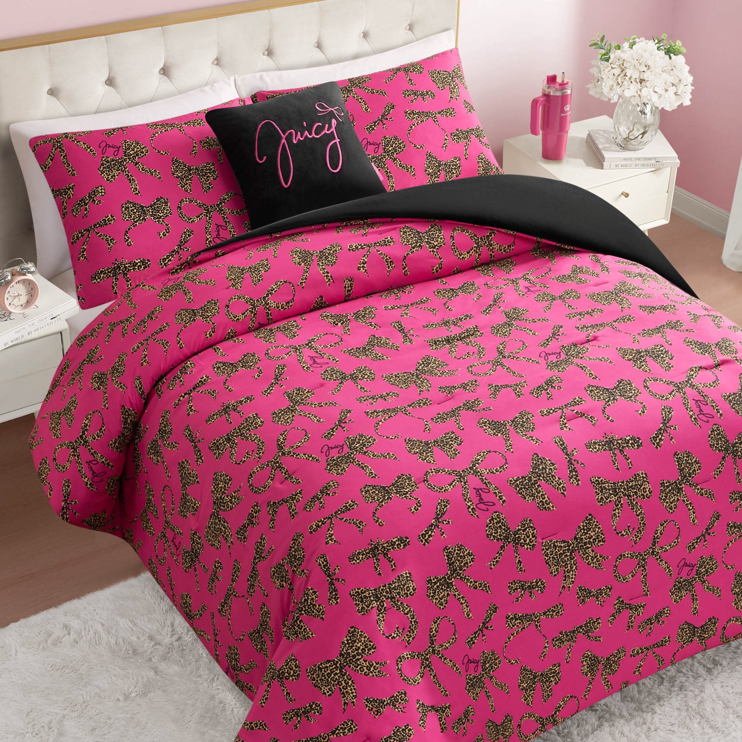 Solid Plush Reversible Cheetah Bows Comforter Set - Image 5