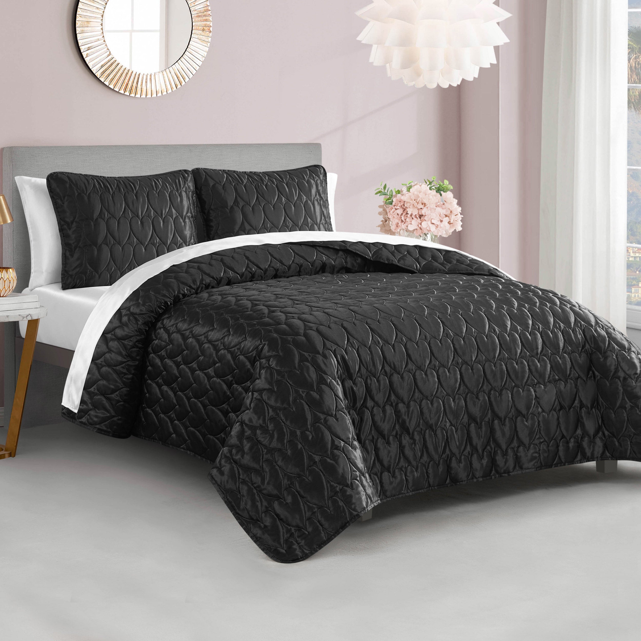Satin Heart Stitched Quilt Set - Image 2
