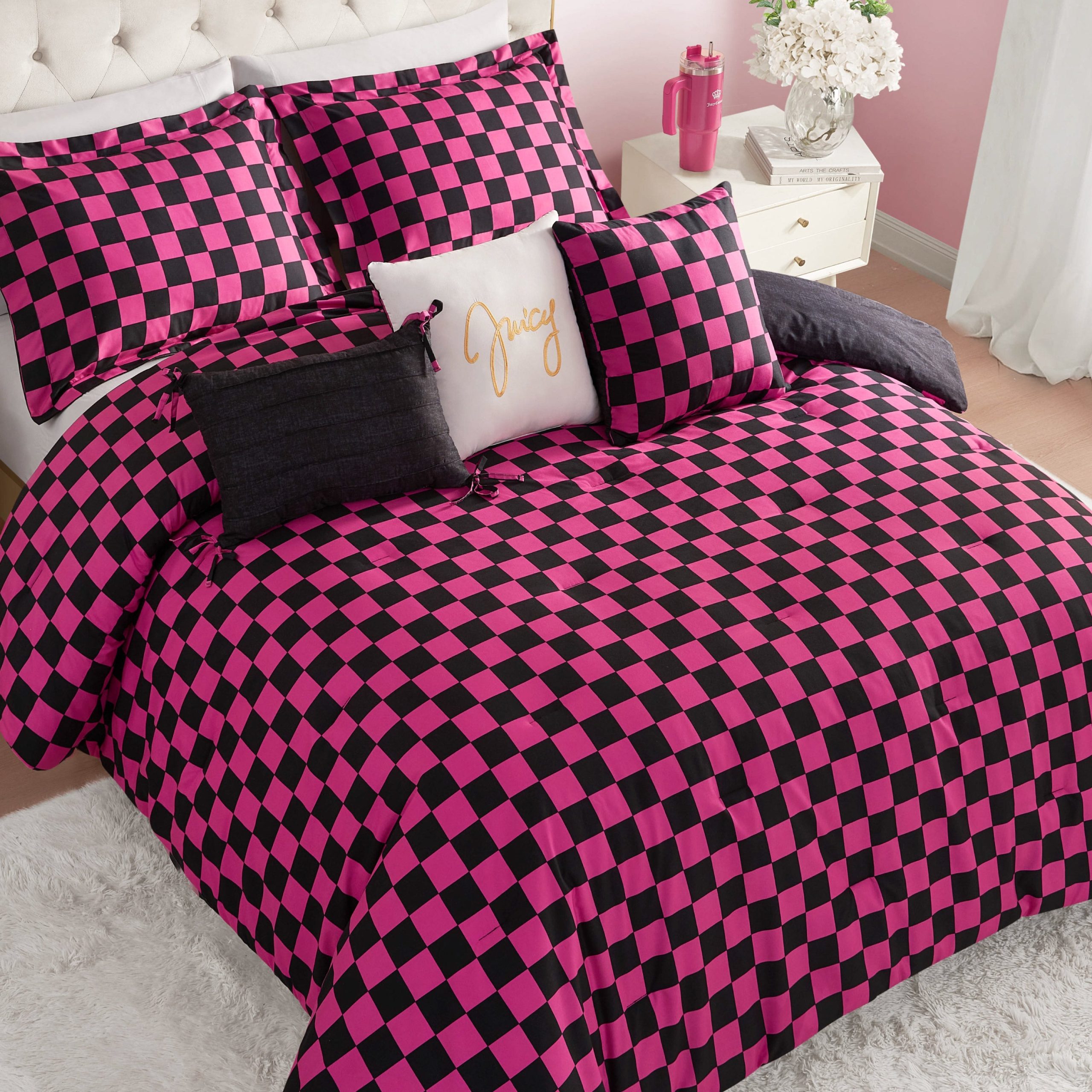 Checkerboard Reversible Comforter Set - Image 4