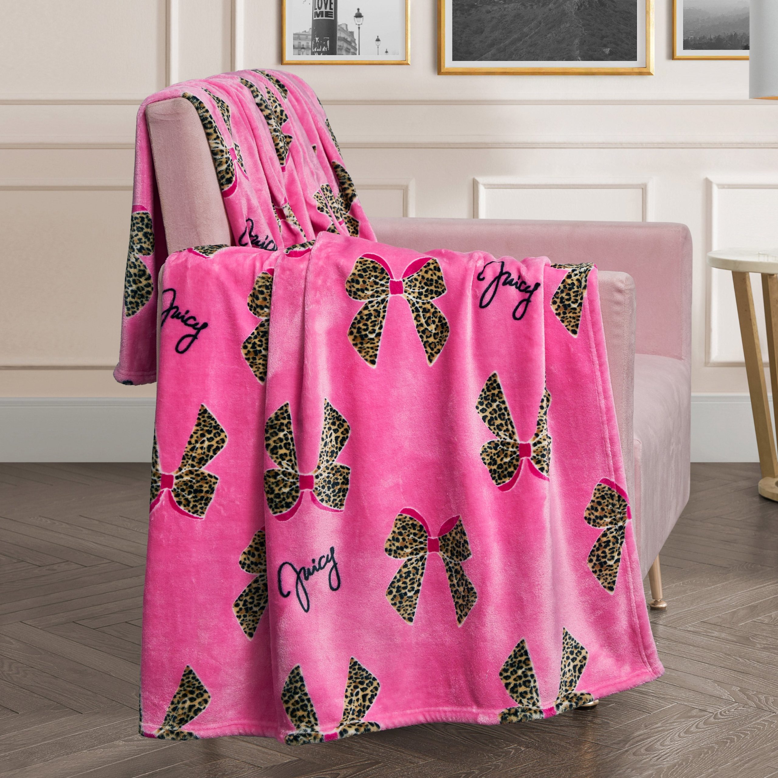 Plush Oversized Throw Blanket. 60 x 70 - Image 4