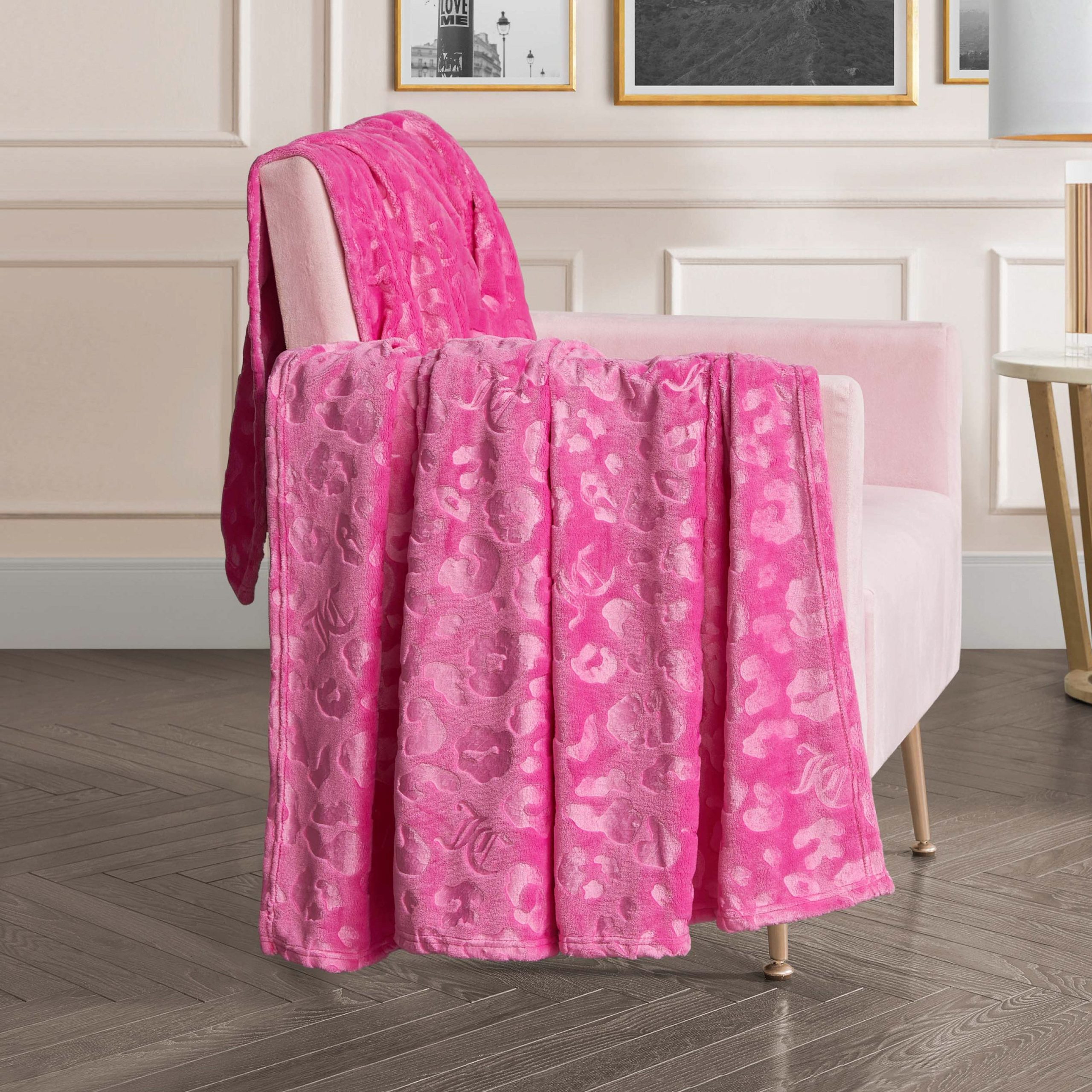 Embossed Plush Oversized Throw Blanket - Image 4
