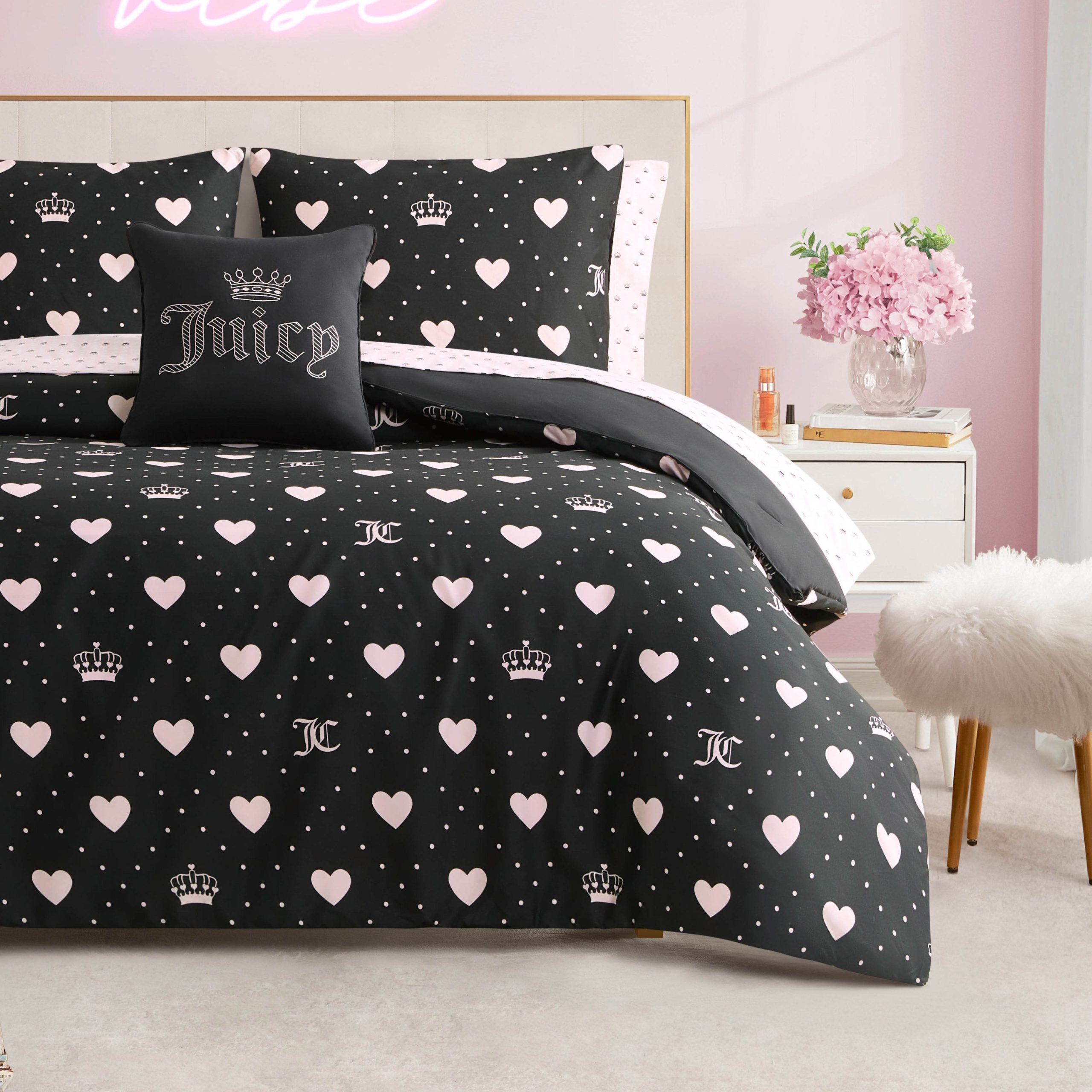 Diamond Hearts Black Comforter Bed in a Bag Bedding Set - Image 5