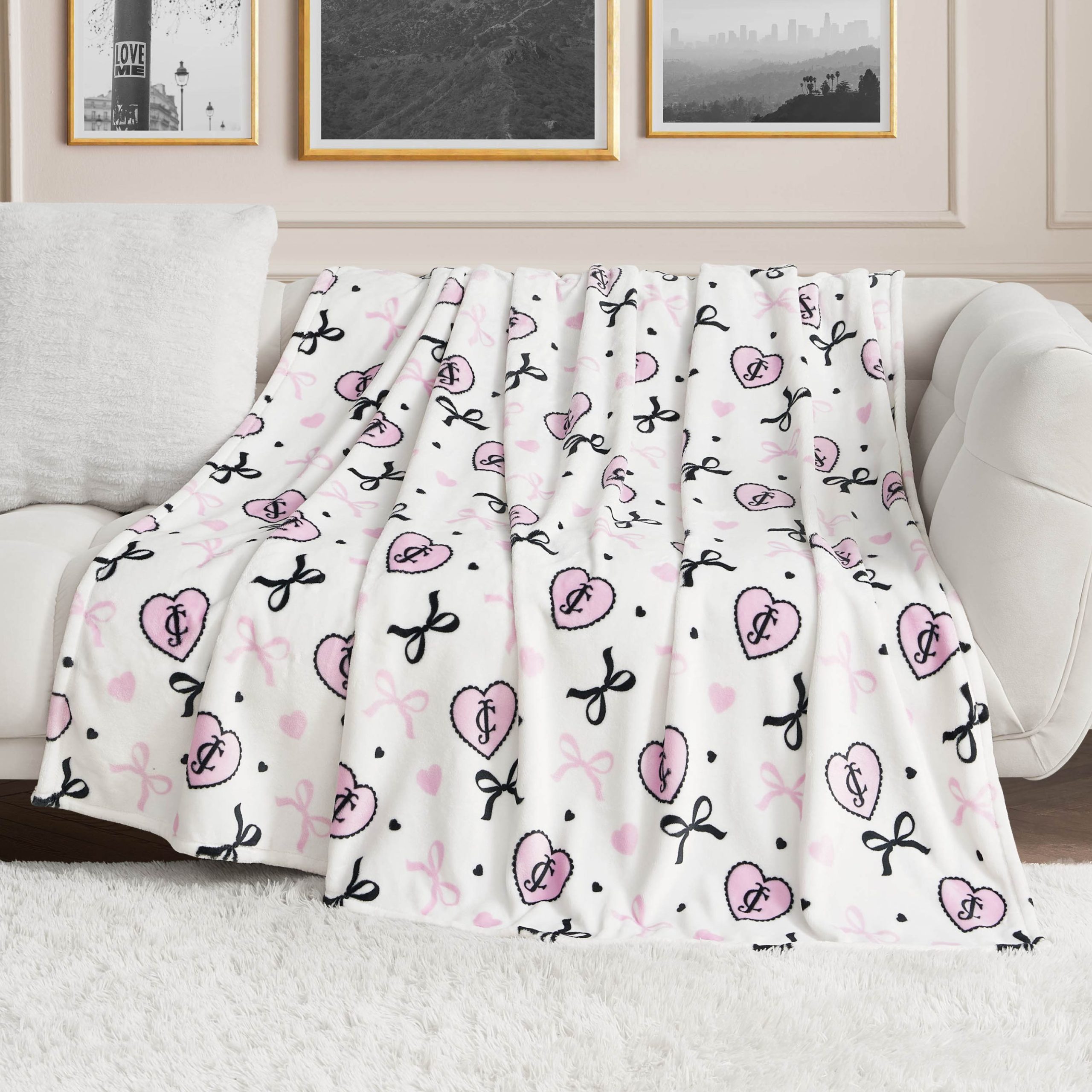 Plush Oversized Throw Blanket. 60 x 90