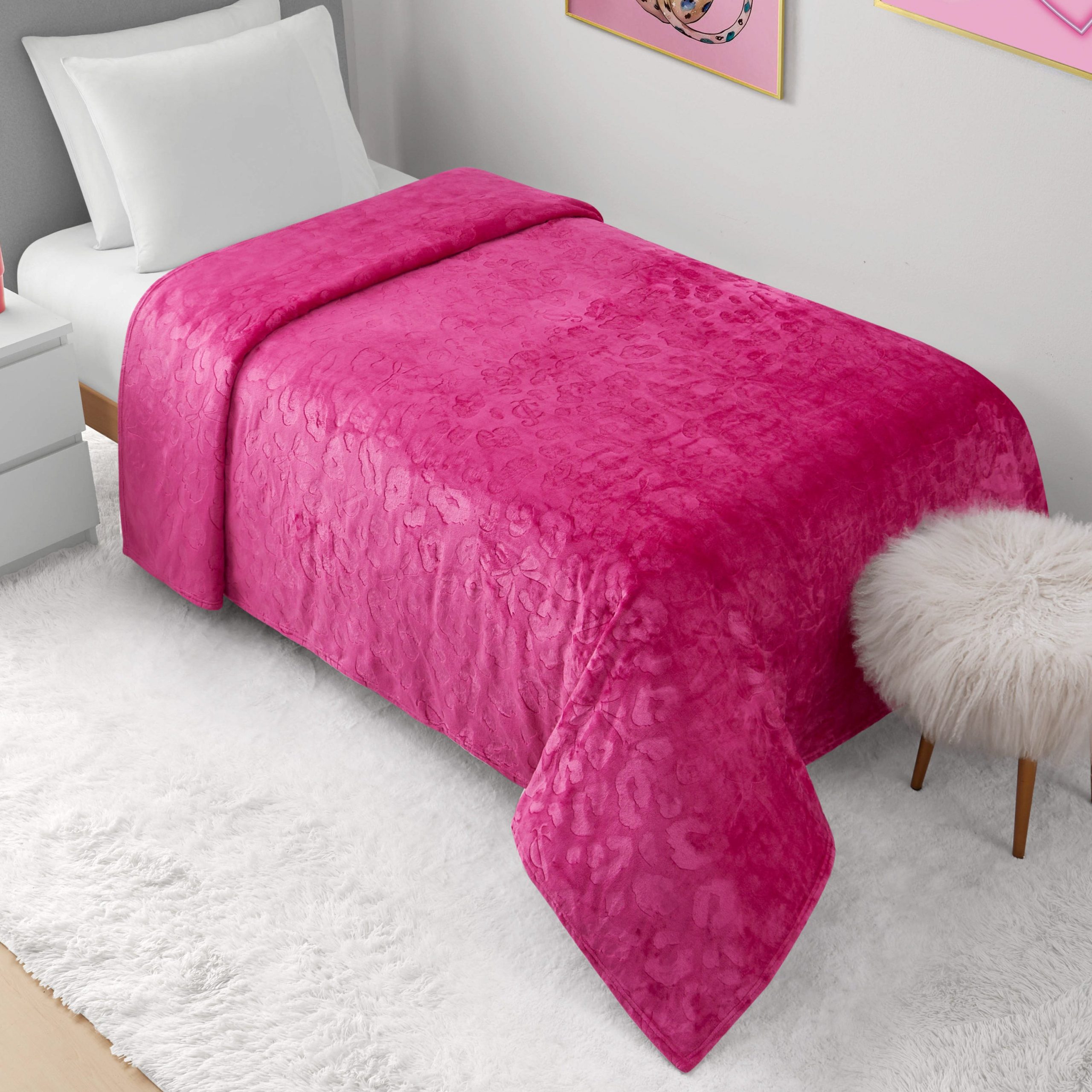 Plush Oversized Throw Blanket. 60 x 90 - Image 5