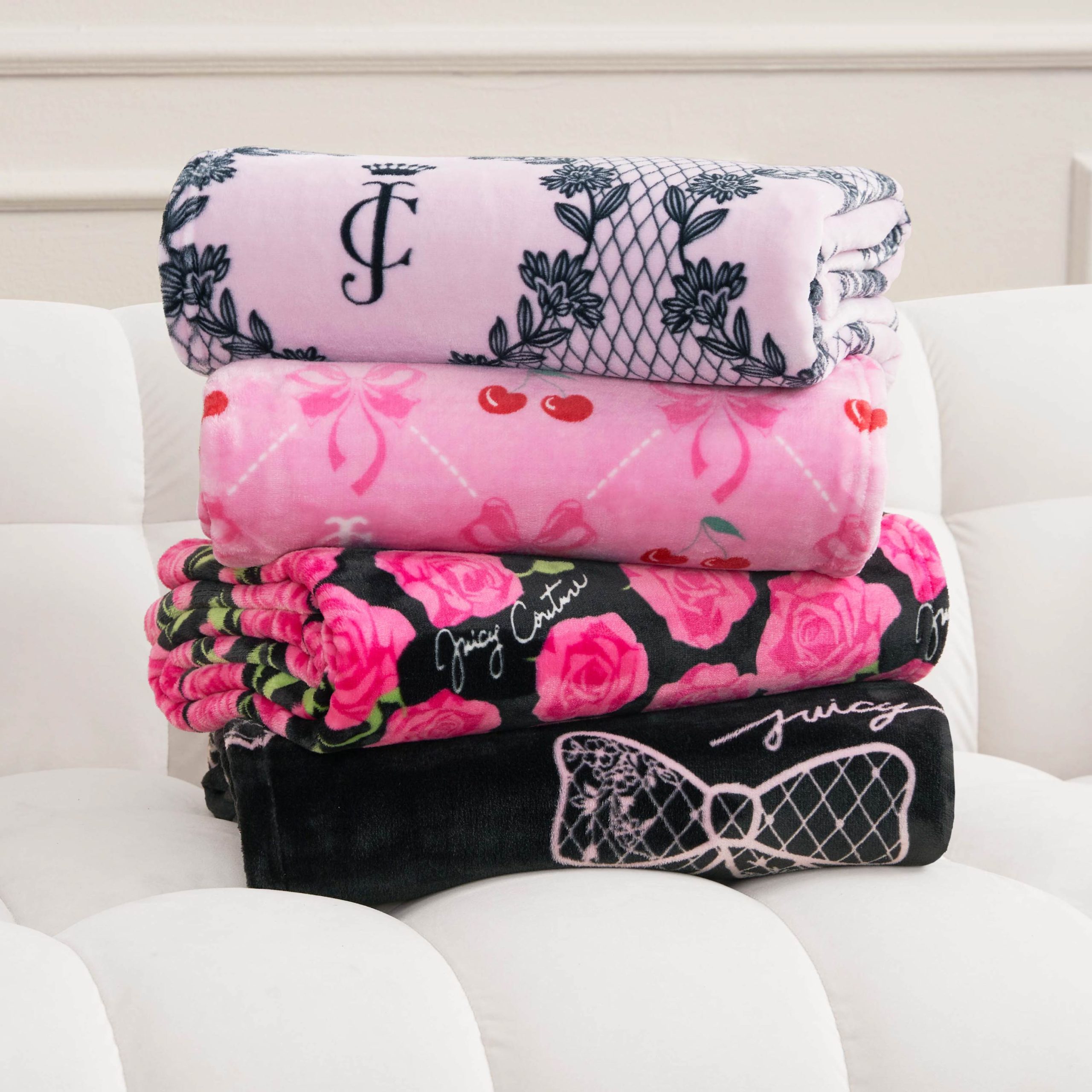 Plush Oversized Throw Blanket. 60 x 70 - Image 5
