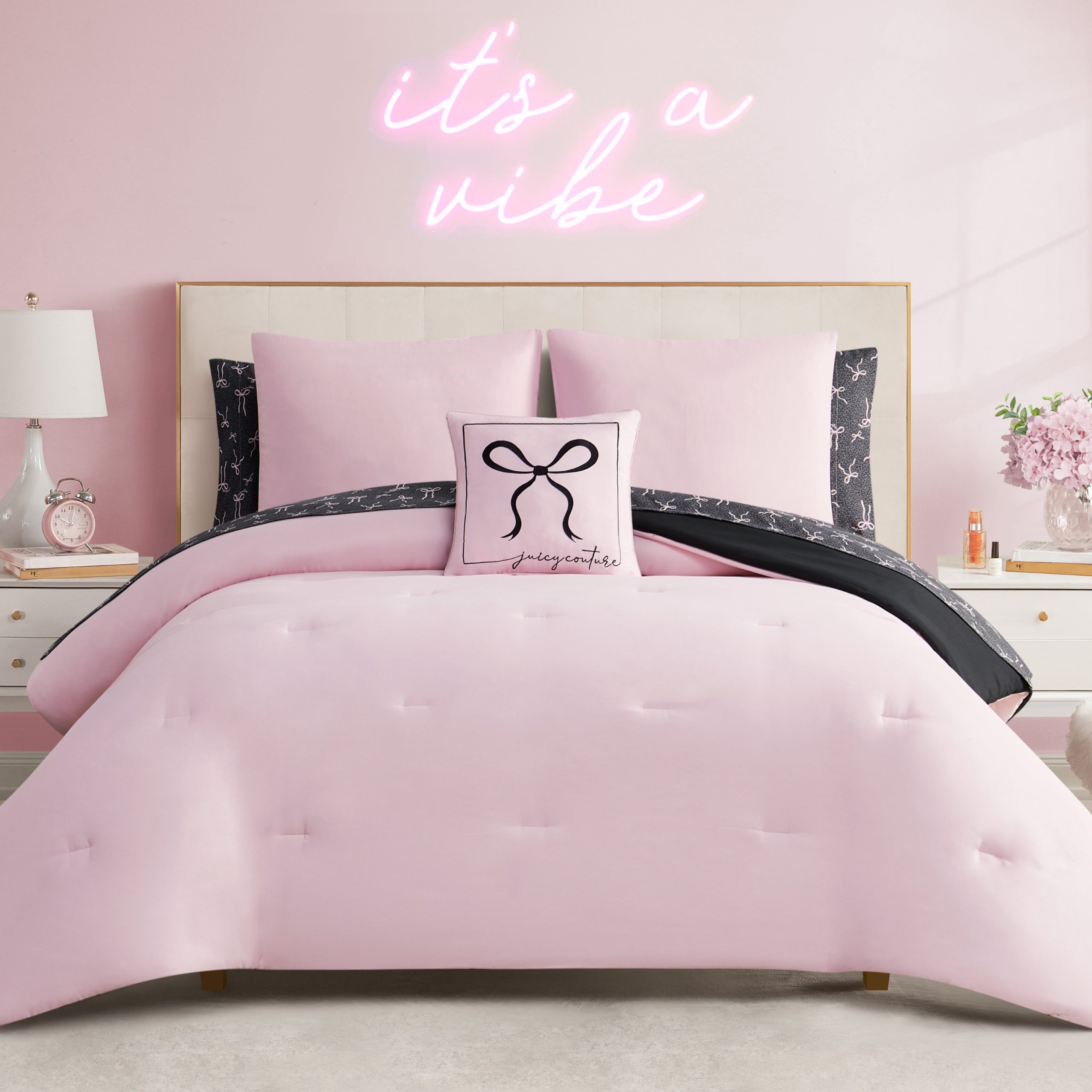 Bows Solid Reversible Bed in a Bag Bedding Set - Image 3