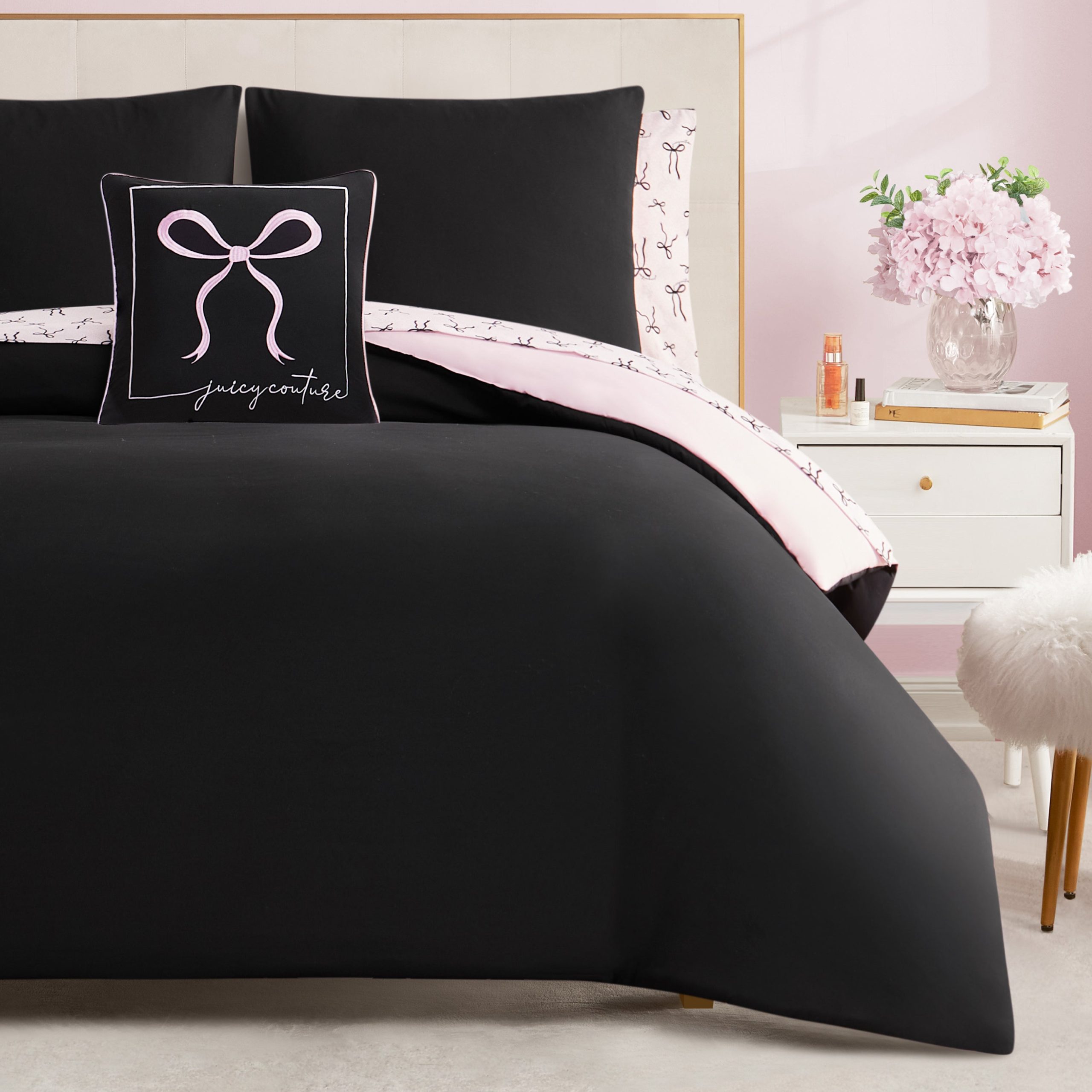 Bows Solid Reversible Bed in a Bag Bedding Set - Image 7