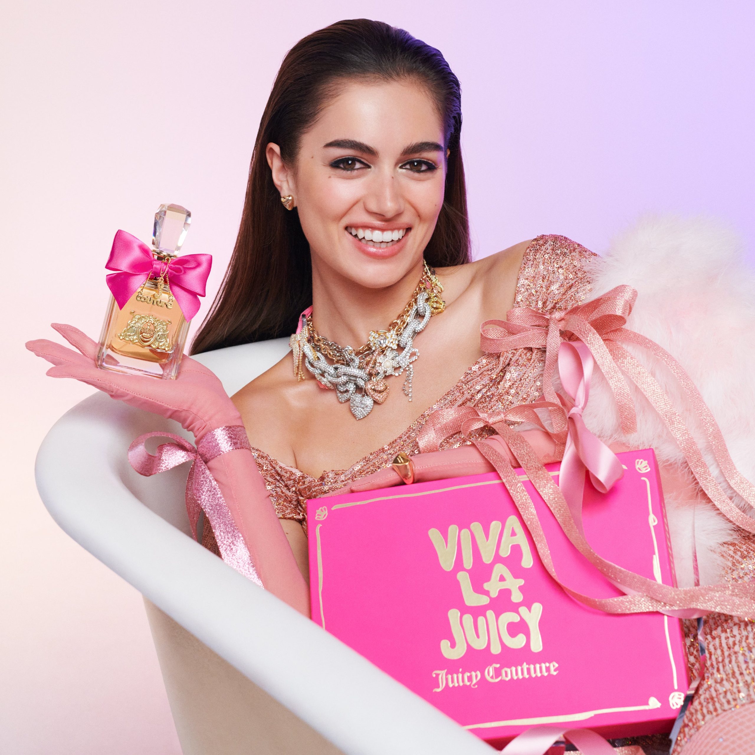 Viva La Juicy Eau de Parfum 3 Piece Full Size Gift Set - Image 6